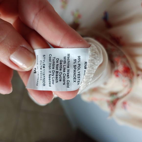 Cleo Kai Floral mesh blouse - Picture 4 of 4